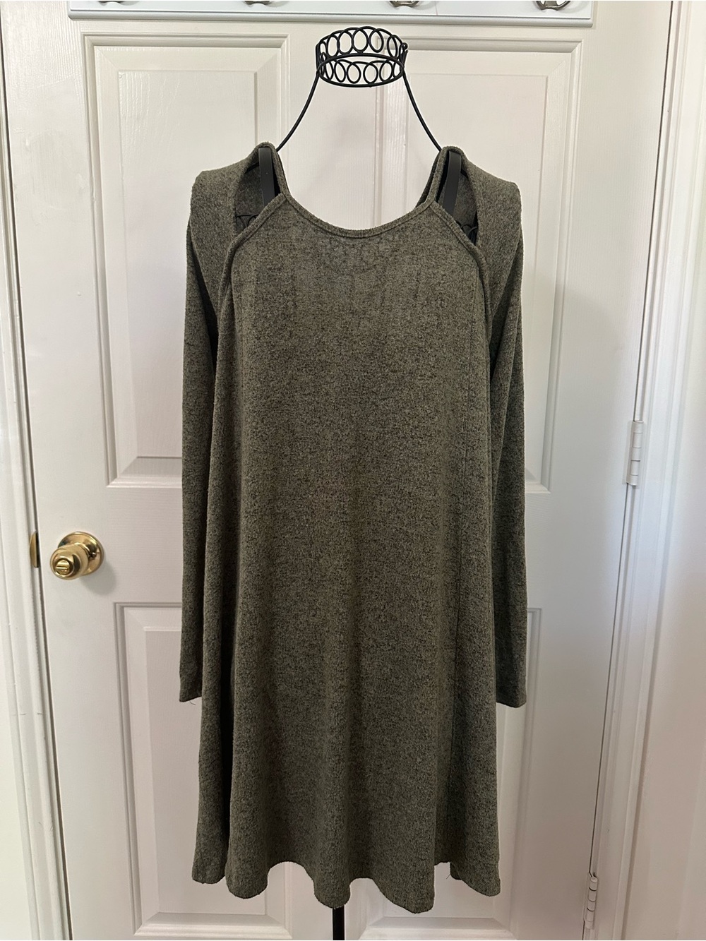Alya Olive Green Long Sleeve Knit Shift Dress